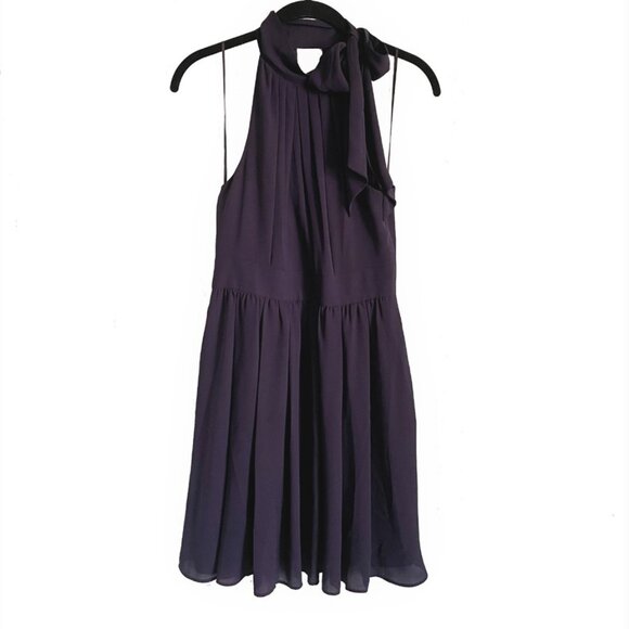 Express mini dress. Size 4. Very dark purple. Lined. Polyester - Picture 3 of 4